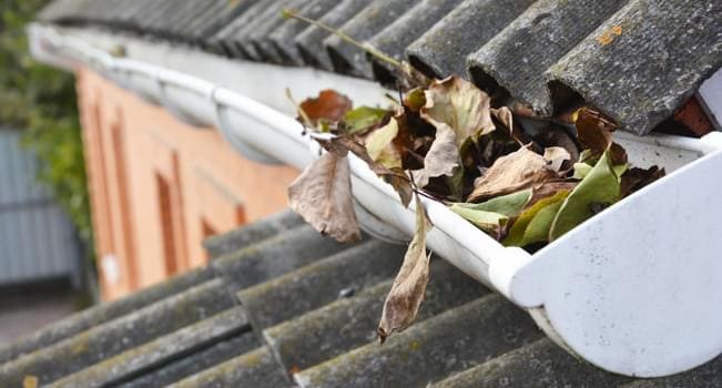 Limpeza de calhas em Moema